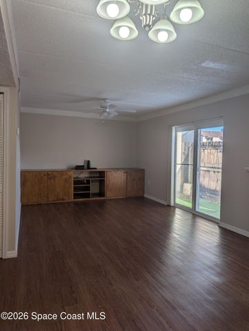 653 Ridge Club Drive 27, Melbourne, FL 32934