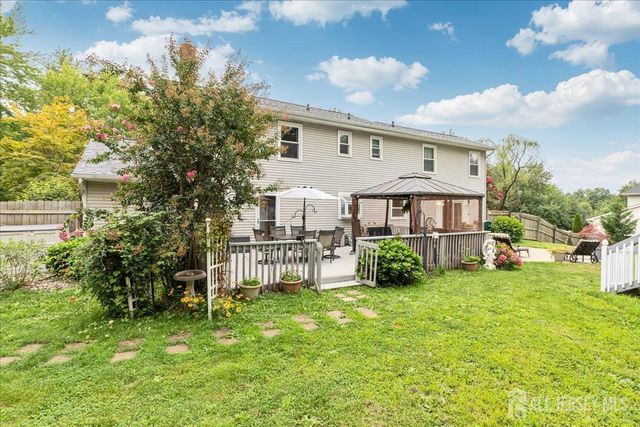 102 Fawn Drive, Old Bridge, NJ 07747