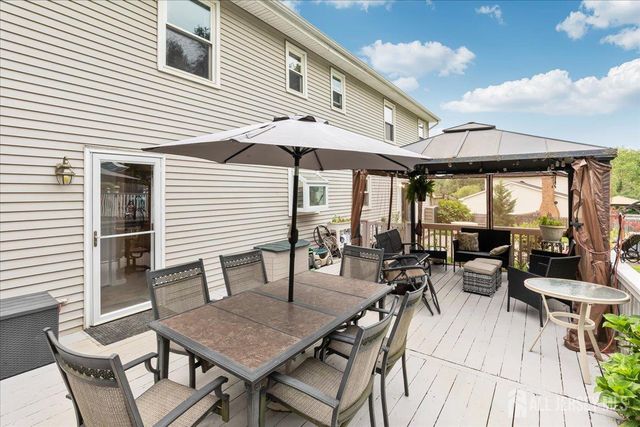 102 Fawn Drive, Old Bridge, NJ 07747