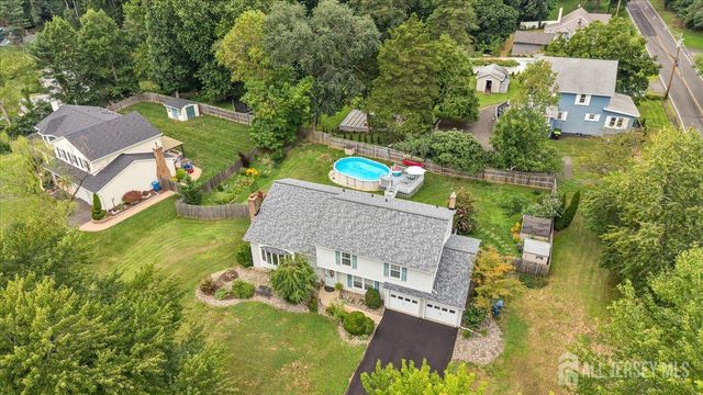 102 Fawn Drive, Old Bridge, NJ 07747