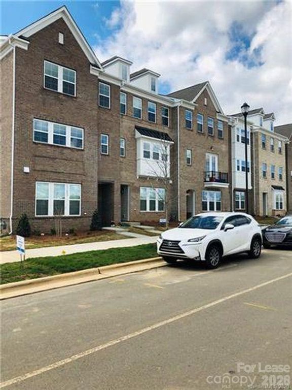7905 Reunion Row Drive, Charlotte, NC 28277