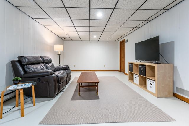 12 Fairway Drive, East Dennis, MA 02641