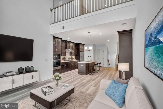 10208 DONATELLO, Princeton, NJ 08540