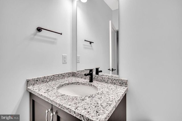 10208 DONATELLO, Princeton, NJ 08540