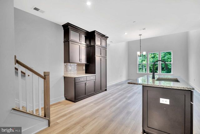 10208 DONATELLO, Princeton, NJ 08540