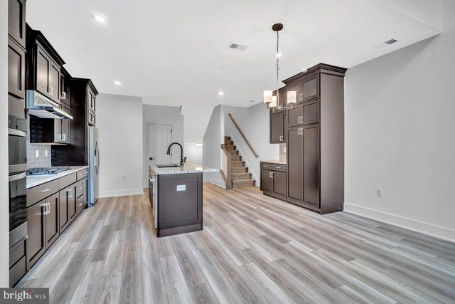 10208 DONATELLO, Princeton, NJ 08540