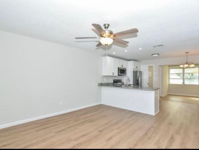420 SE PARKWAY Drive, Stuart, FL 34996
