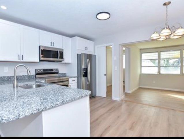 420 SE PARKWAY Drive, Stuart, FL 34996
