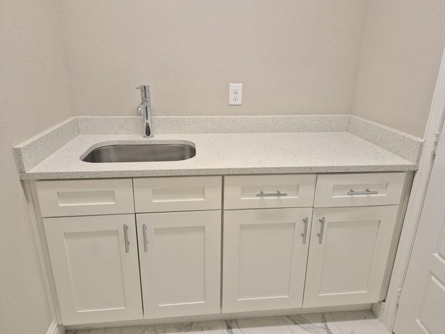 2904 Sheridan, Carrollton, TX 75010