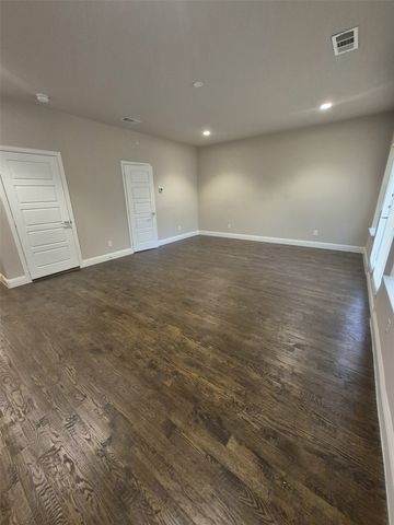 2904 Sheridan, Carrollton, TX 75010