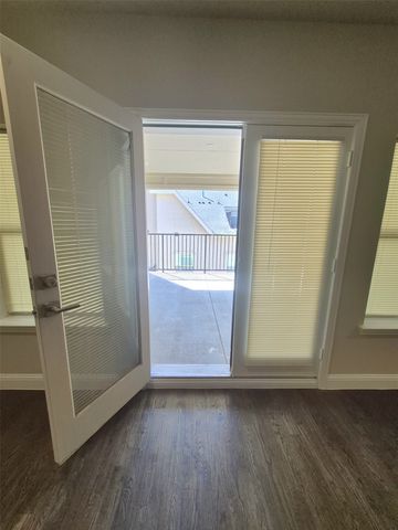 2904 Sheridan, Carrollton, TX 75010