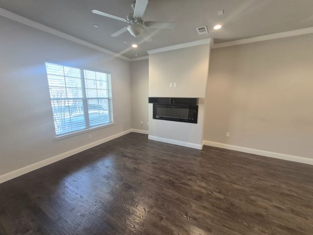 2904 Sheridan, Carrollton, TX 75010