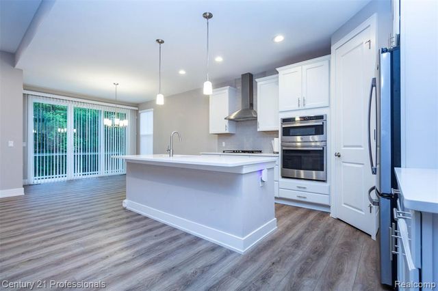 17242 Garden Ridge Lane, Northville, MI 48168