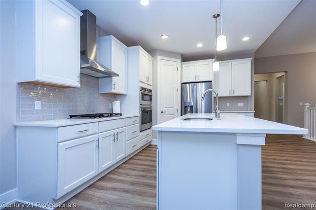 17242 Garden Ridge Lane, Northville, MI 48168