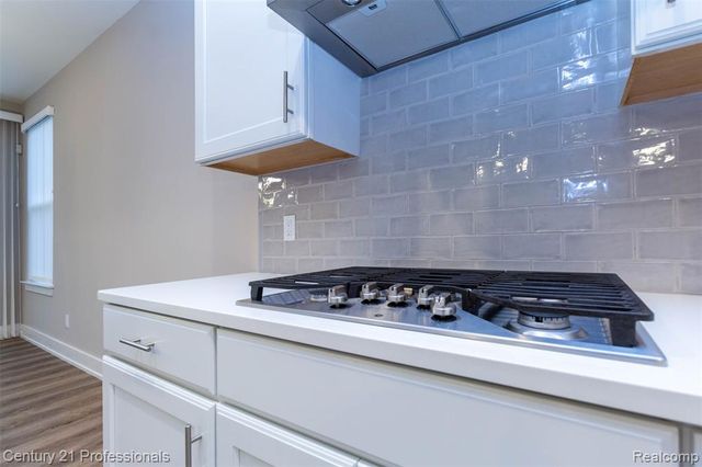 17242 Garden Ridge Lane, Northville, MI 48168