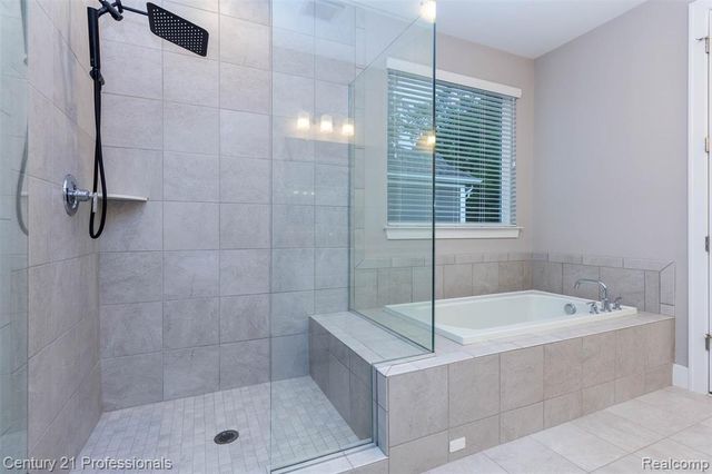 17242 Garden Ridge Lane, Northville, MI 48168