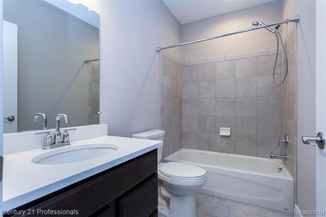 17242 Garden Ridge Lane, Northville, MI 48168