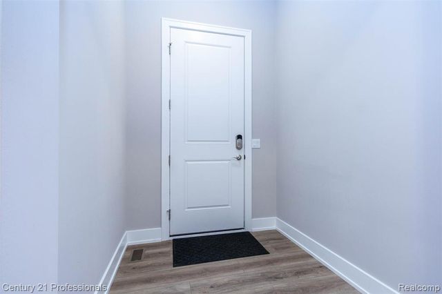 17242 Garden Ridge Lane, Northville, MI 48168