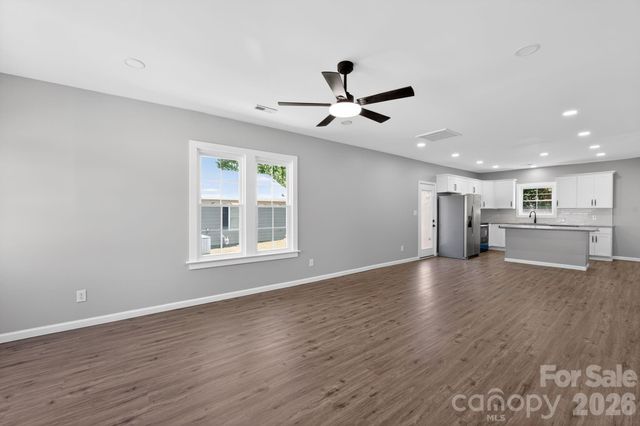 344 Mayflower Avenue, Cramerton, NC 28032