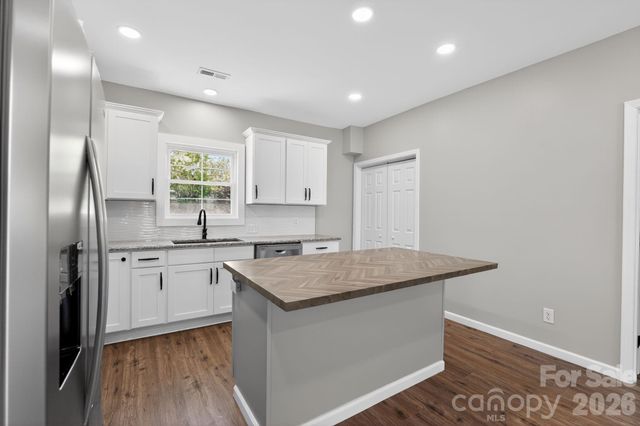 344 Mayflower Avenue, Cramerton, NC 28032