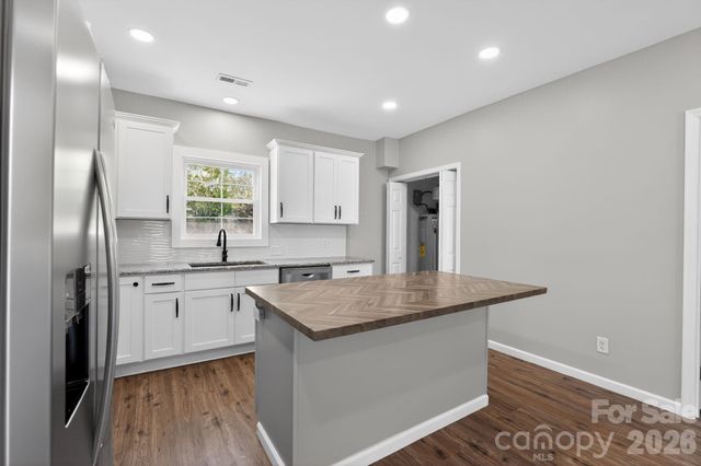 344 Mayflower Avenue, Cramerton, NC 28032