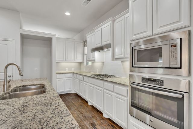120 Lilypad Bend, Argyle, TX 76226