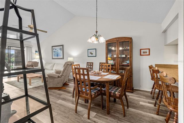 922 CAPRI ISLES BOULEVARD 217, Venice, FL 34292