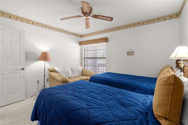 922 CAPRI ISLES BOULEVARD 217, Venice, FL 34292