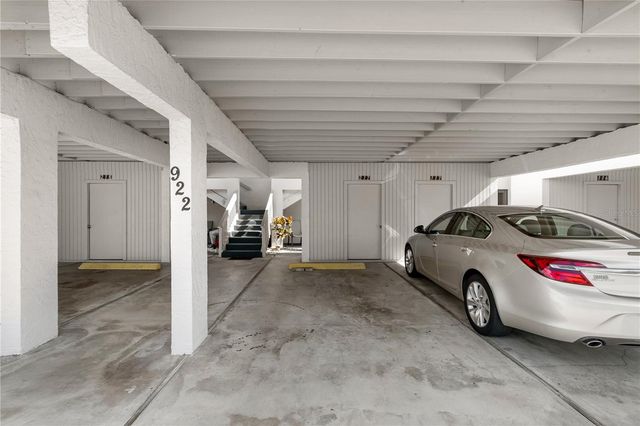 922 CAPRI ISLES BOULEVARD 217, Venice, FL 34292