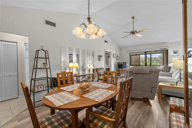 922 CAPRI ISLES BOULEVARD 217, Venice, FL 34292