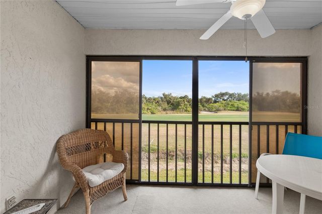 922 CAPRI ISLES BOULEVARD 217, Venice, FL 34292