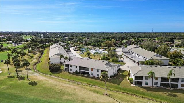 922 CAPRI ISLES BOULEVARD 217, Venice, FL 34292