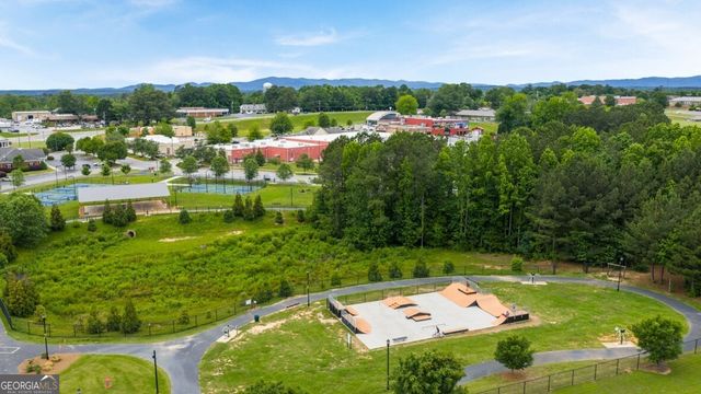 66 Berryville Drive, Dawsonville, GA 30534