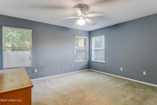 10346 Cottage Court, D'iberville, MS 39540