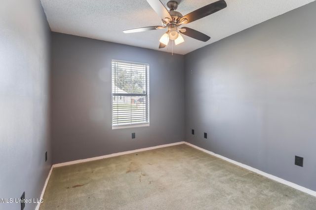 10346 Cottage Court, D'iberville, MS 39540