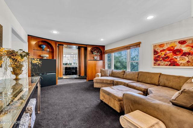 37 Carrie Drive, Marlboro, NJ 07746