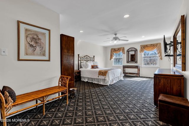 37 Carrie Drive, Marlboro, NJ 07746