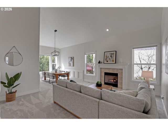 14030 Nw LAKEVIEW Dr, Portland, OR 97229