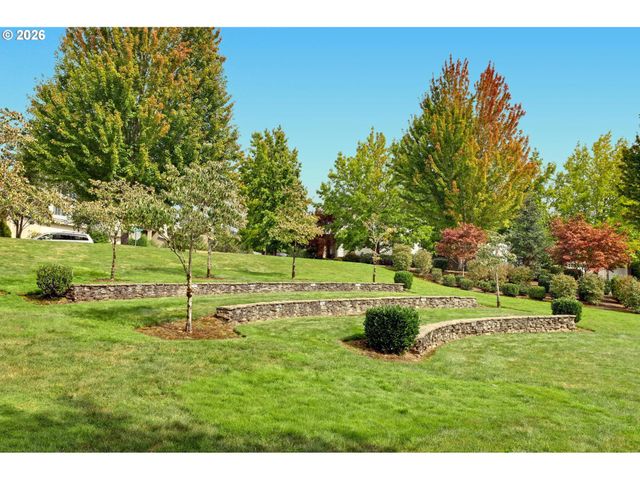 14030 Nw LAKEVIEW Dr, Portland, OR 97229