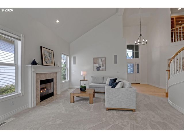 14030 Nw LAKEVIEW Dr, Portland, OR 97229