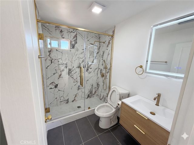 125 N Date Avenue, Rialto, CA 92376