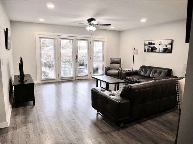 3650 Ashford Dunwoody NE Road 817, Atlanta, GA 30319