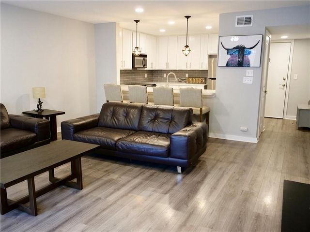 3650 Ashford Dunwoody NE Road 817, Atlanta, GA 30319