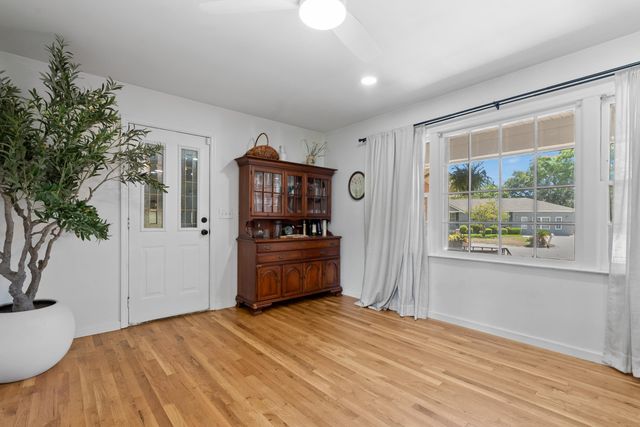 5325 Helene Drive, North Charleston, SC 29418