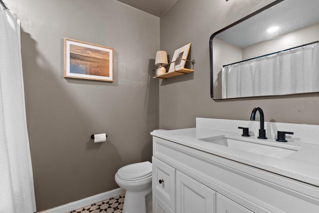 5325 Helene Drive, North Charleston, SC 29418