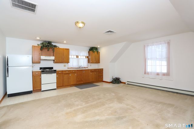 8 Housman Street, Danbury, CT 06810