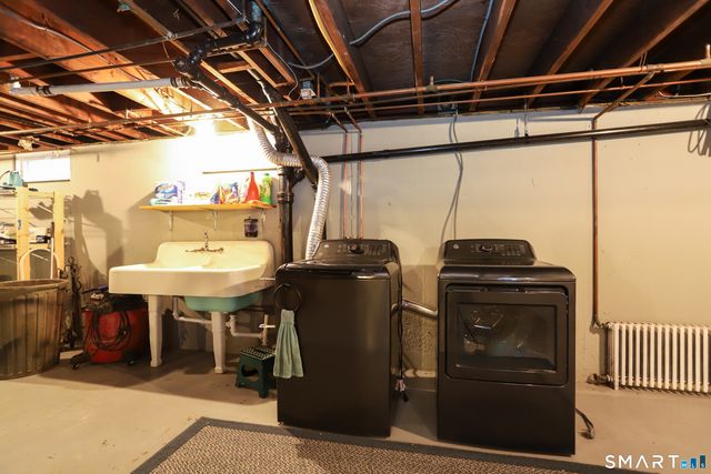 8 Housman Street, Danbury, CT 06810