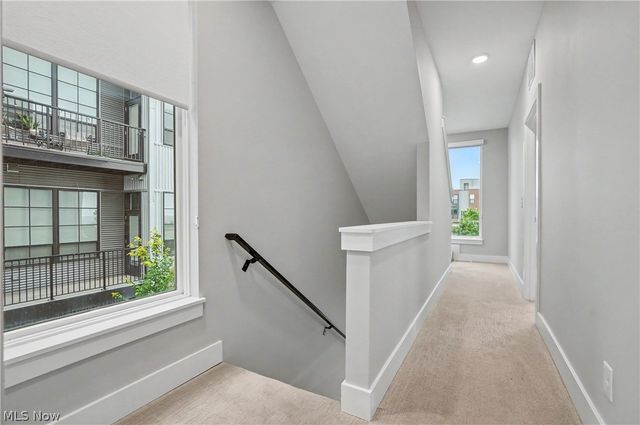 1262 W 70th Street, Cleveland, OH 44102