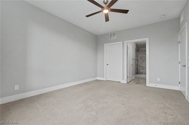 1262 W 70th Street, Cleveland, OH 44102