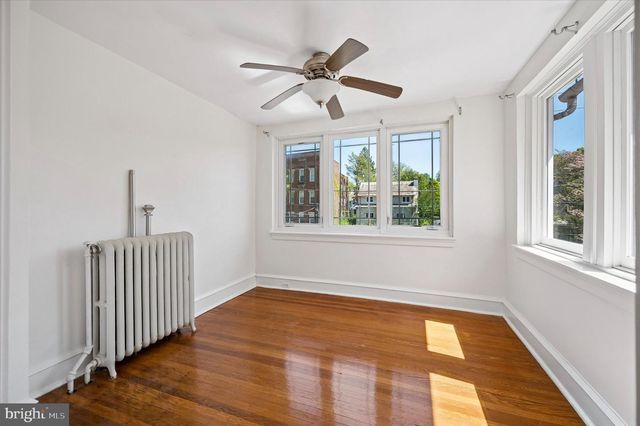 219 W SEDGWICK ST, Philadelphia, PA 19119